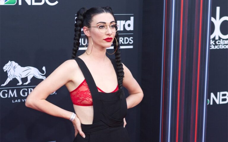 qveen herby husband