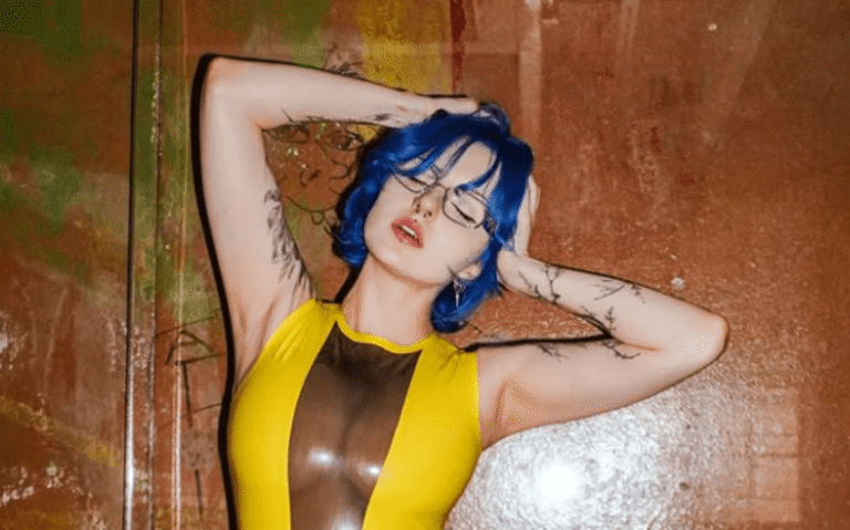 Lyra Crow OnlyFans: Unmasking the Mystery Behind a Seductive Digital Enigma