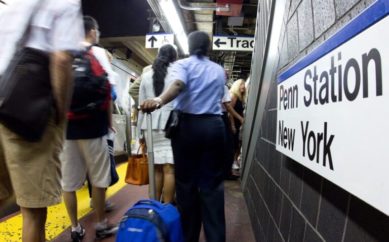 travelers guide to penn station