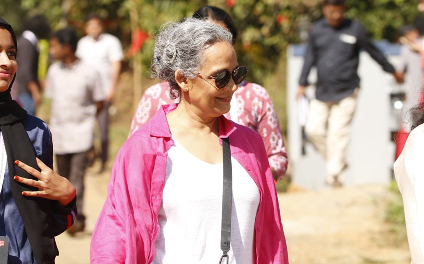arundhati roy husband