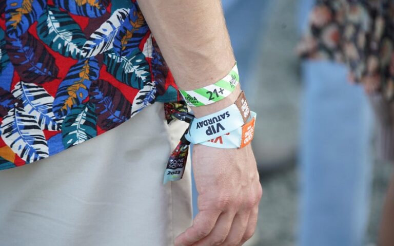 Custom Cloth Wrist Band for Concerts
